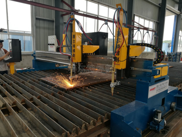 如何区分焊接变位机品质好坏